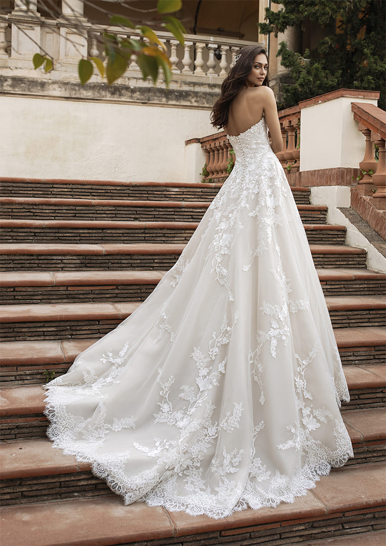 Pronovias - Atelier Barbàra